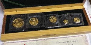2007年熊猫金币回收电话｜正规回收公司上门回收渠道