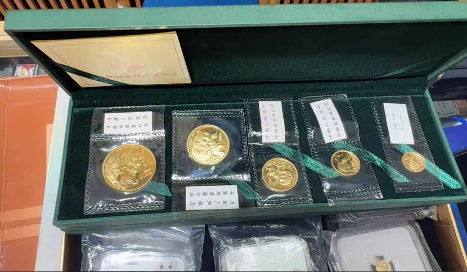 2004年熊猫金币套装回收价格 2026年最新行情与正规渠道推荐