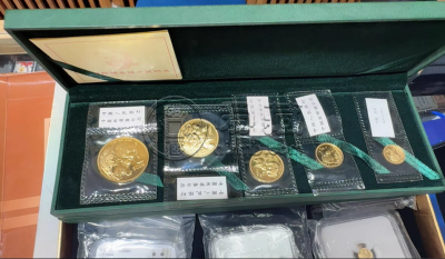 2004年熊猫金币套装回收价格 2026年最新行情与正规渠道推荐