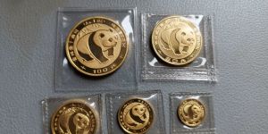 桐庐县钱币回收地点正规商家，在线报价