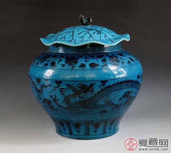 明清官窑彩瓷的艺术评判 明清官窑彩瓷的艺术评判