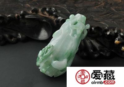 玉石之冠：翡翠