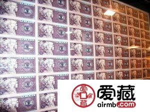 连体钞收藏价值高，价格上涨空间大