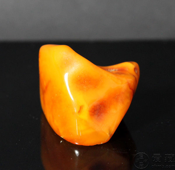 神秘多姿的波罗的海蜜蜡