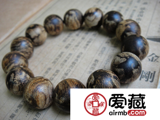 土沉香手串图片及价格