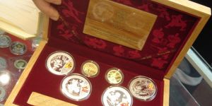2008年金银纪念币图片和价格
