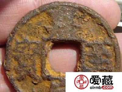 收藏珍宝币，要学会鉴定真伪