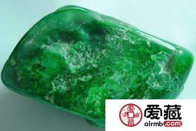 翡翠鉴定的惊天骗局曝光 王刚披露收藏心经