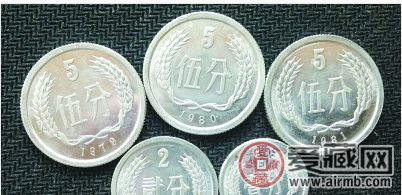 硬币成收藏新宠 天价硬币能一夜暴富