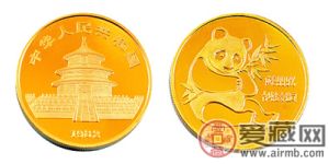 1982版1/2盎司熊貓紀念金幣