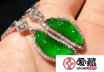 玻璃种翡翠