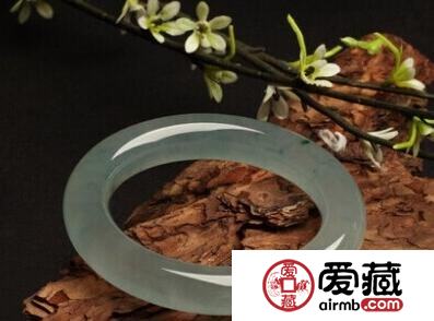 豆种翡翠价格_什么是豆种翡翠