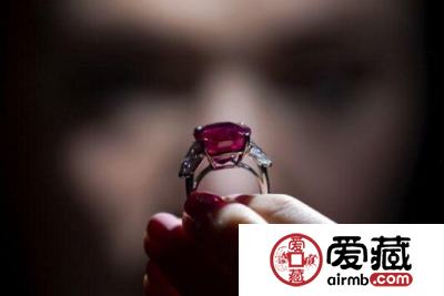 彩色宝石钻石价格大涨 甚至有彩钻拍卖价格上千万