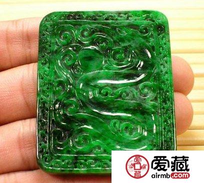 鐵龍生翡翠