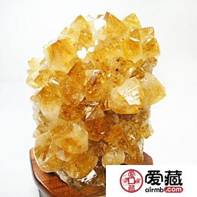 黄水晶