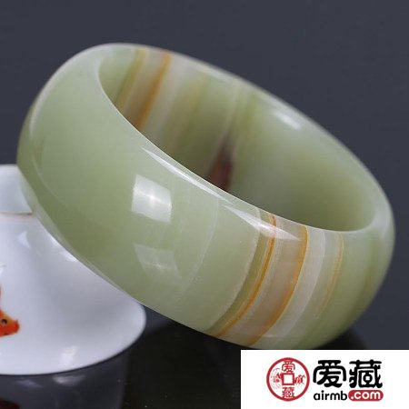 纏絲玉