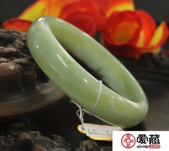 蛇纹玉