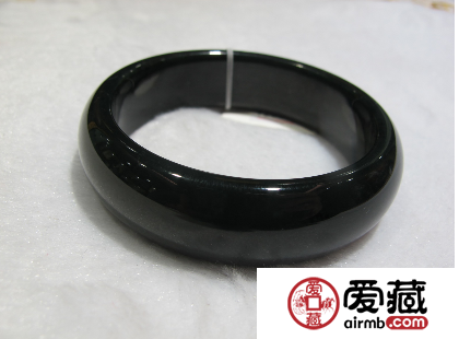 墨玉手鐲辨別方法