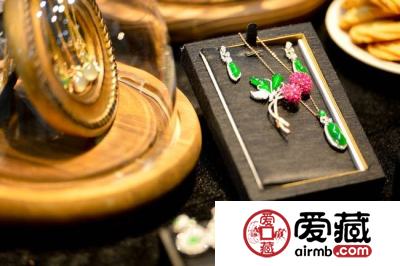 极品紫罗兰翡翠在石博会出价过千万都不卖