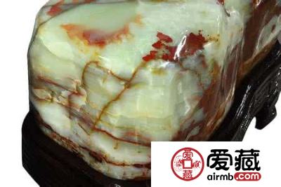 阿富汗玉石