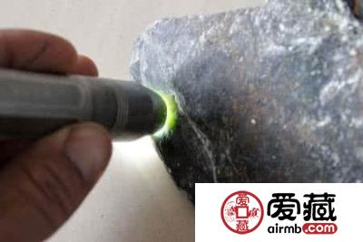 蛇纹玉介绍