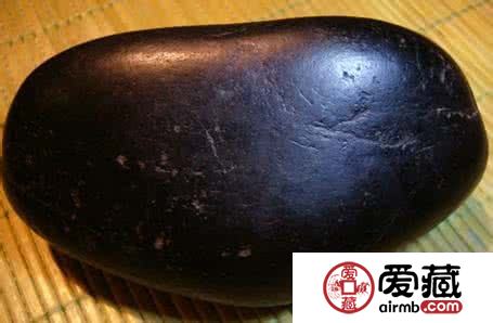 墨玉石