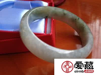 玉镯子