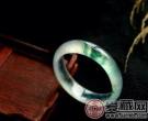 玉镯
