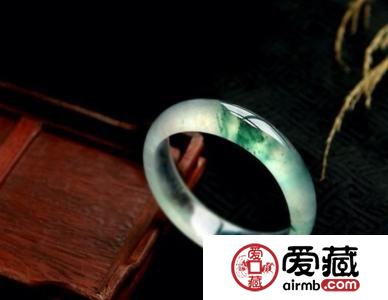 玉镯