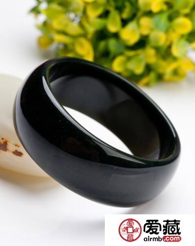 墨玉手镯与墨碧手镯的区别你知道吗