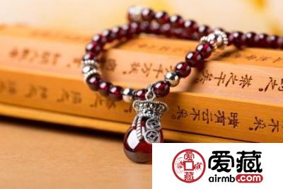 水晶项链价格由什么决定