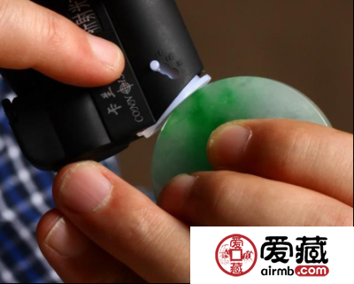 玉石鉴别的简单方法有这几种