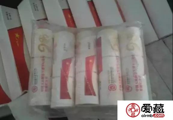 建军币变身全彩包装，来一睹为快！