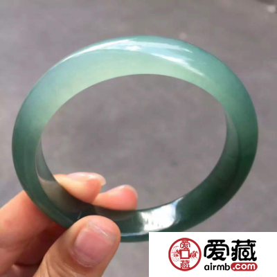 翡翠玉镯尺寸最简单的几种测量方法