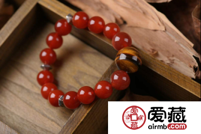 红玉髓和红玛瑙的区别