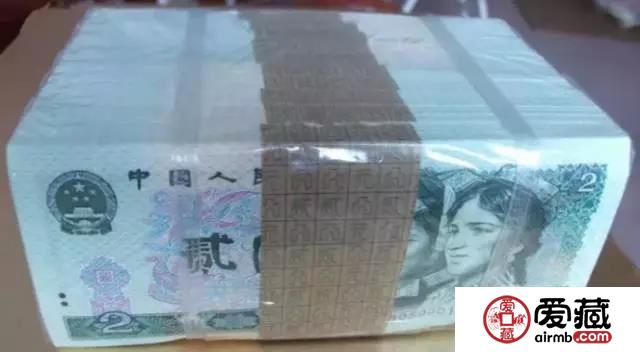 四版币惊现整捆改号！恐怖