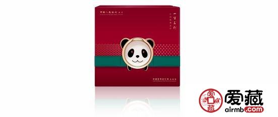 “中国熊猫金币&#8226;一生三刻”套装面市