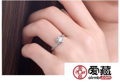 情侣婚戒多少钱 三大因素直接决定它的价格