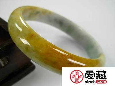 翡翠与黄龙玉的鉴别
