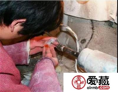 玉石价格贵不贵？全看是机器雕还是手工雕