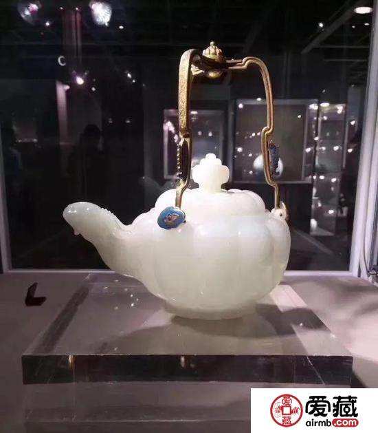 天价玉壶 因何备受瞩目？