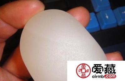 真假和田玉白玉