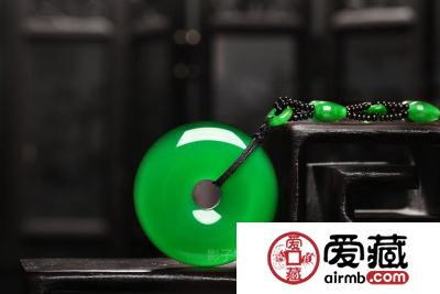 如何辨别翡翠毛料好坏