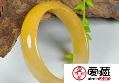 为什么那么多人喜欢金丝玉?它的魅力何在?