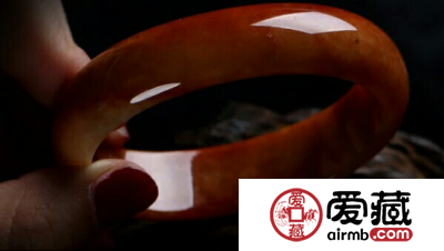翡翠要怎么保养?翡翠保养三大误区