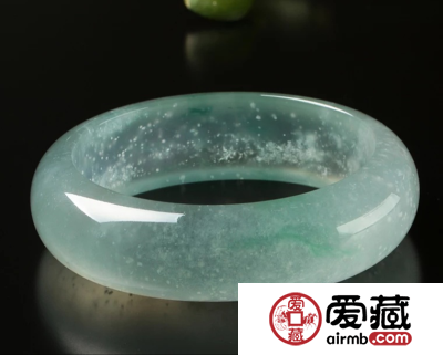 翡翠怎么购买好?翡翠选购技巧分析