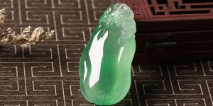 翡翠挂件有哪些挑选技巧？