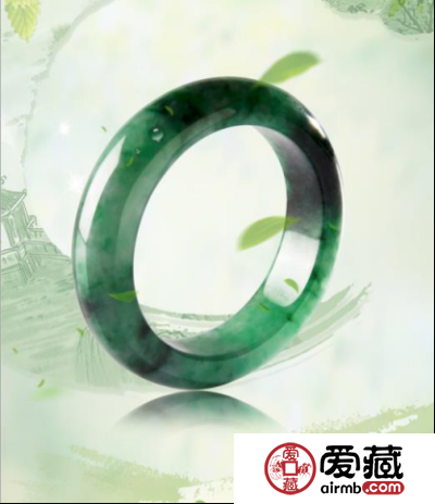 翡翠手镯大小不一，该如何选购翡翠手镯？