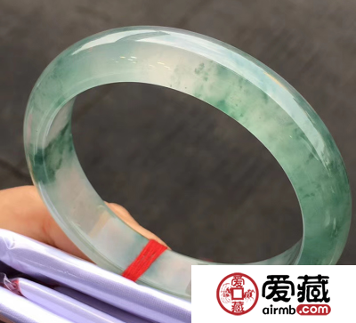 如何挑选缅甸飘花手镯？