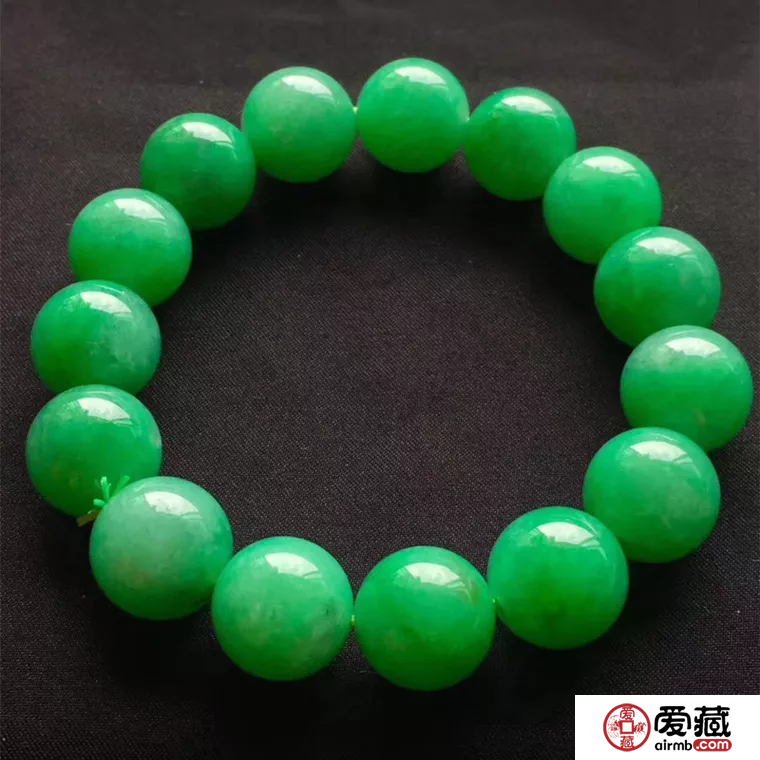 翡翠手链怎么保养?翡翠手链保养技巧科普